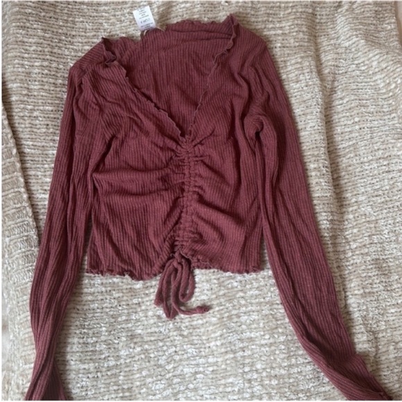 Altar’d state Chanel Ribbed Ruched Top - Pink - Picture 1 of 2